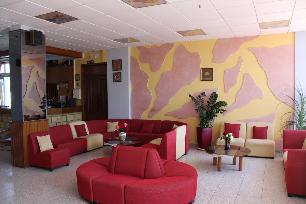 Corellia Asterias Beach Hotel Теологос Экстерьер фото