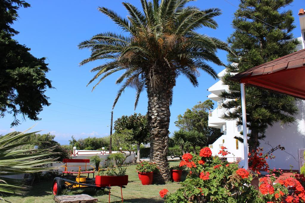 Corellia Asterias Beach Hotel Теологос Экстерьер фото